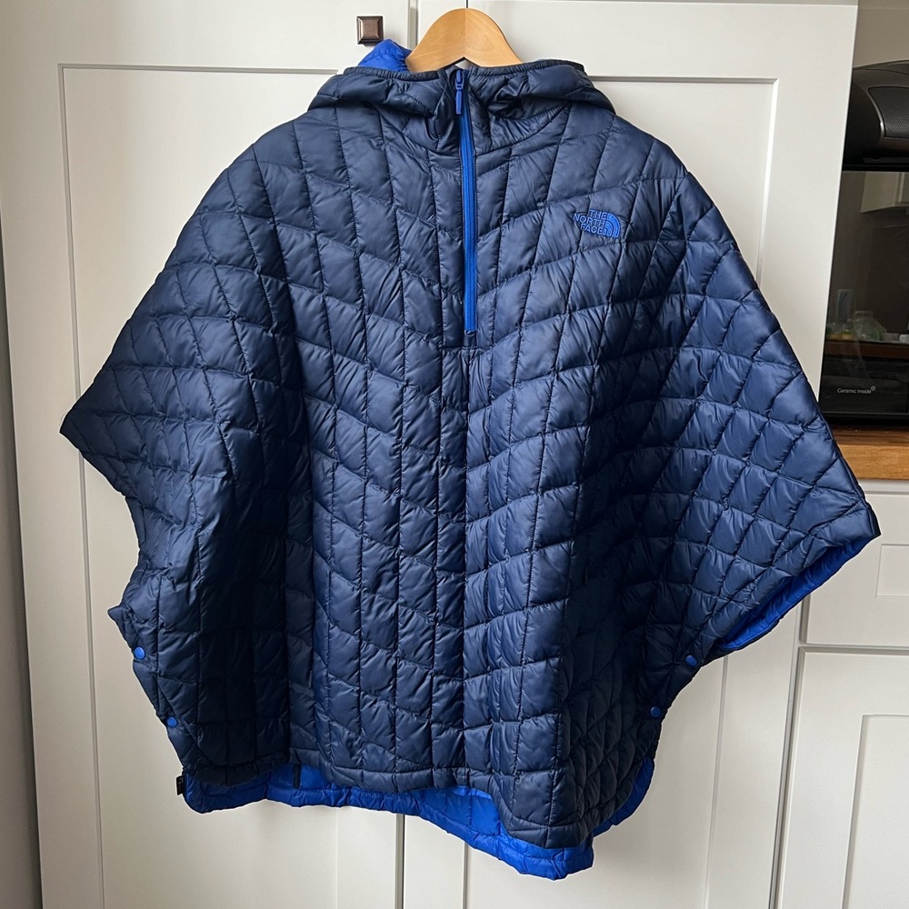 North Face Thermoball Quilted Puffer Packable Poncho
